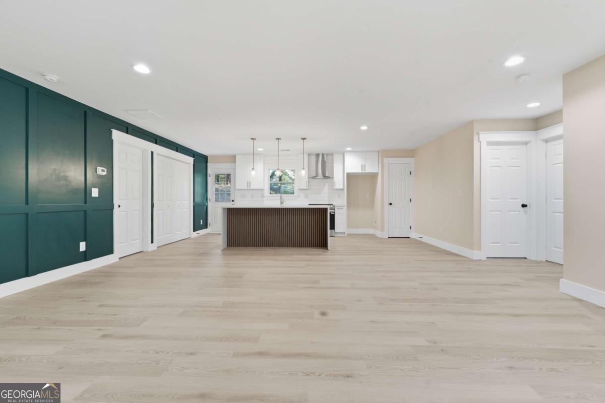 520 Cardell CIR SE