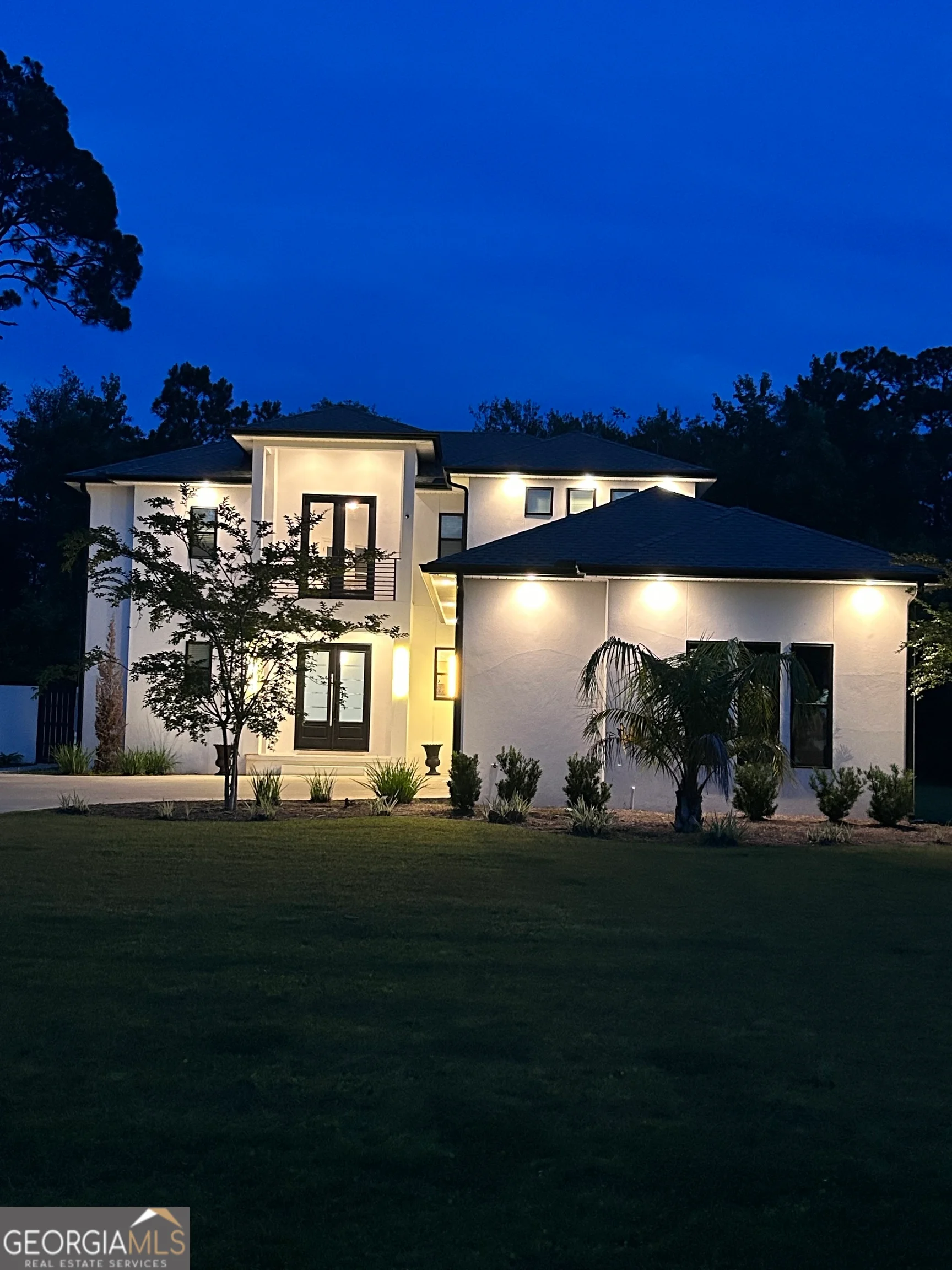 13 Crows Nest Cove