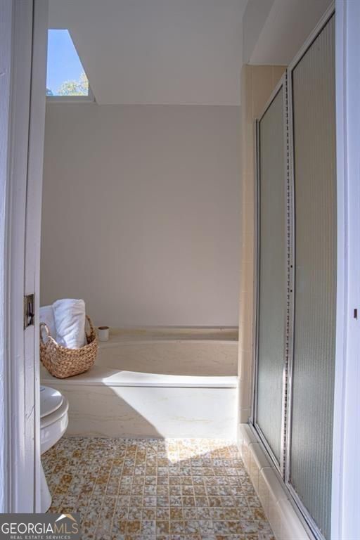 Roswell, Georgia 30076, United States, 4 Bedrooms Bedrooms, ,3 BathroomsBathrooms,Residential,Active,249957