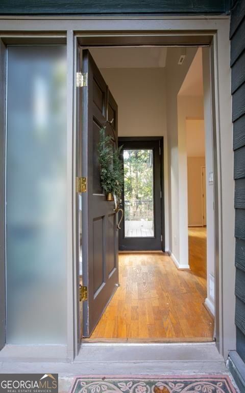 Roswell, Georgia 30076, United States, 4 Bedrooms Bedrooms, ,3 BathroomsBathrooms,Residential,Active,249957