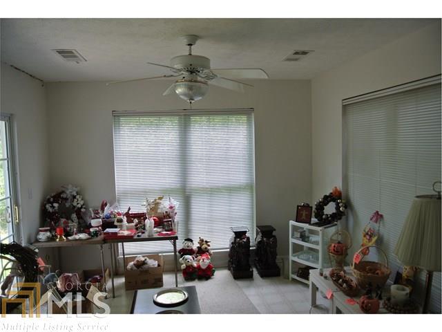 Valley - Residential