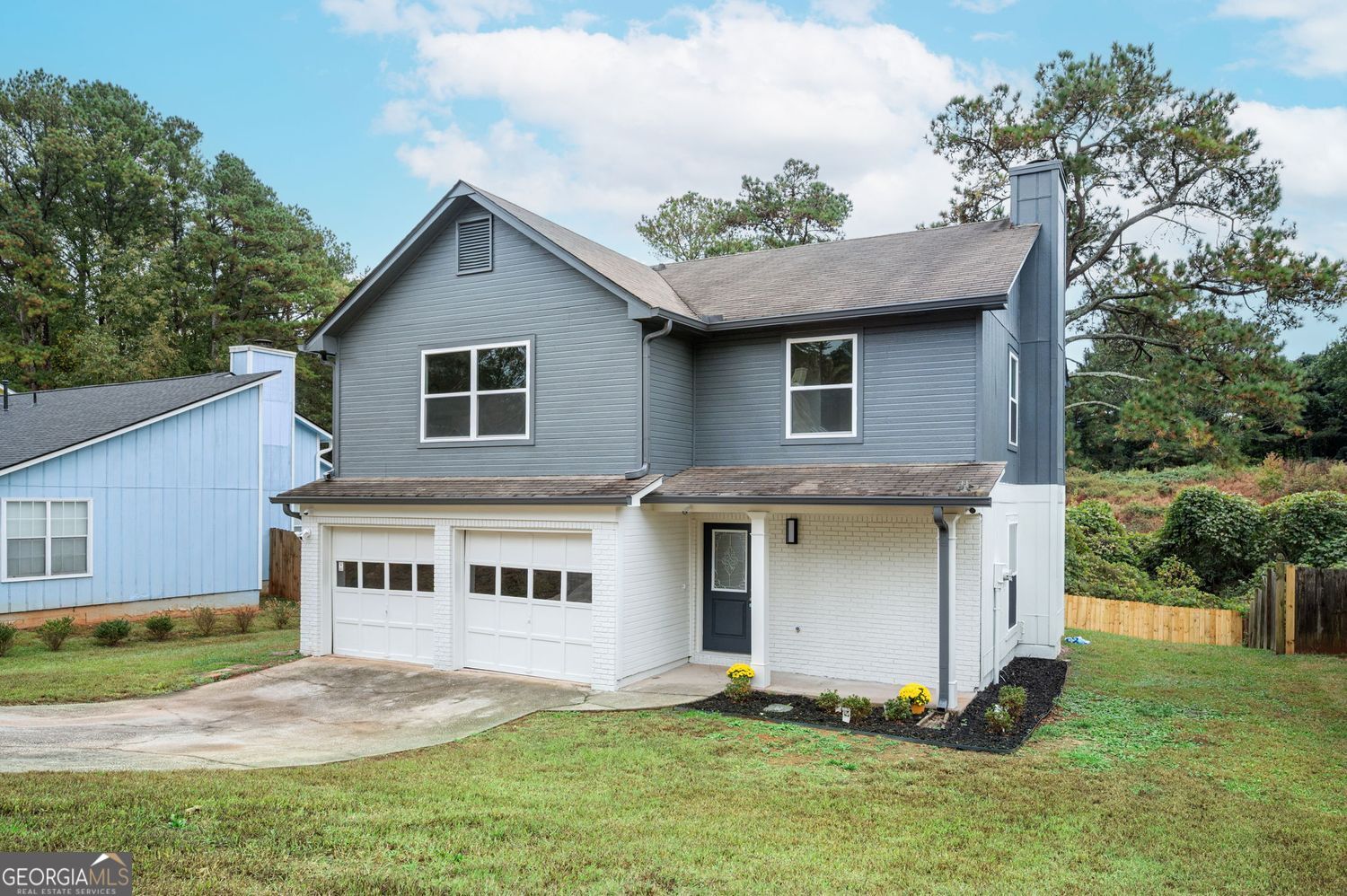 Decatur, Georgia 30035, United States, 4 Bedrooms Bedrooms, ,3 BathroomsBathrooms,Residential,Pending,236126