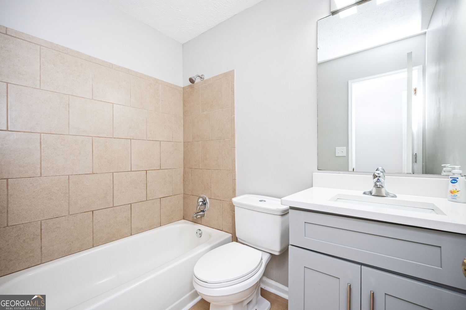 Decatur, Georgia 30035, United States, 4 Bedrooms Bedrooms, ,3 BathroomsBathrooms,Residential,Pending,236126