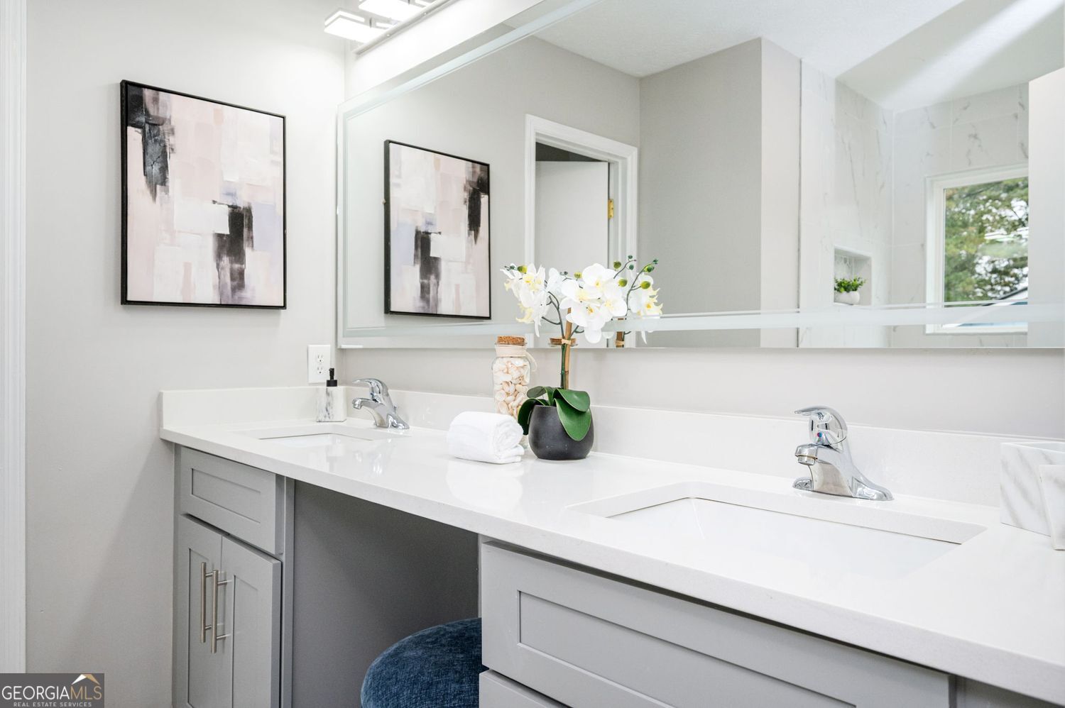 Decatur, Georgia 30035, United States, 4 Bedrooms Bedrooms, ,3 BathroomsBathrooms,Residential,Pending,236126