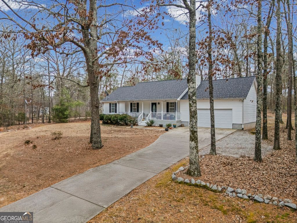 Photo of 20 Austin Woods Drive, Senoia, GA 30276 (MLS # 10691804)