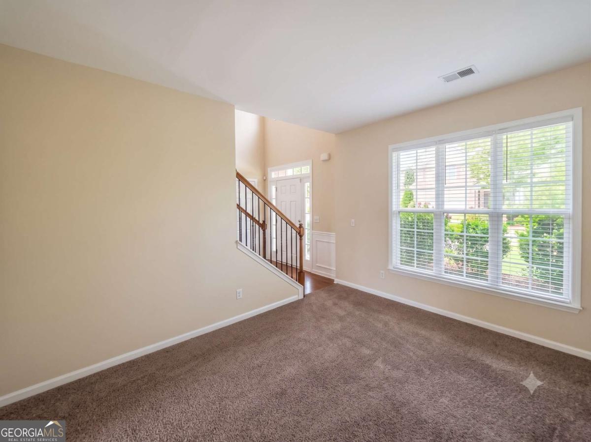 721 Lavender LN
