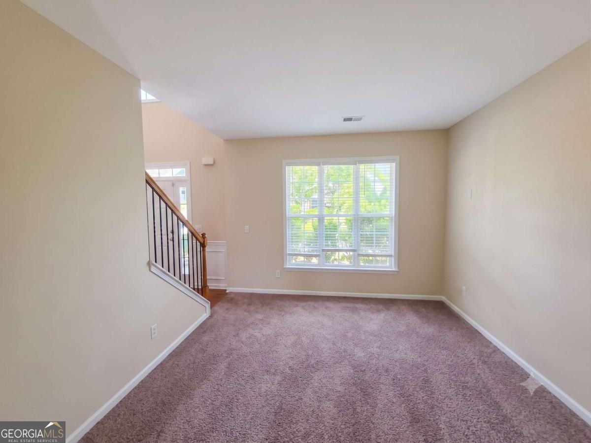 721 Lavender LN