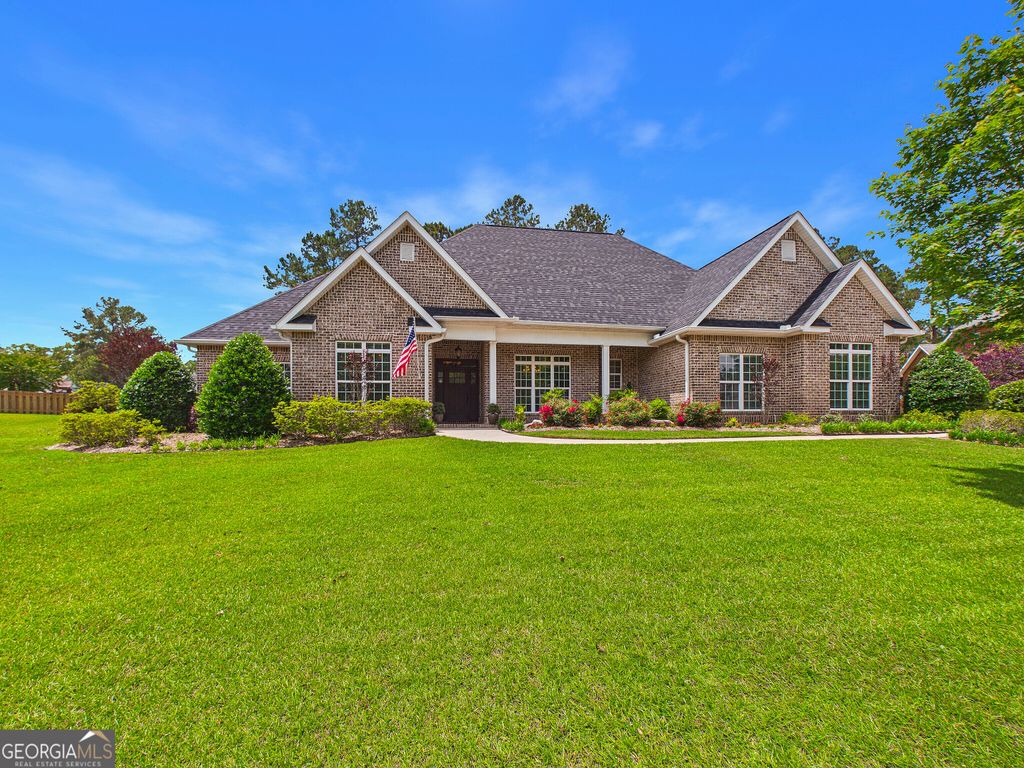 Photo of 411 Stathams Way, Warner Robins, GA 31088 (MLS # 10764860)