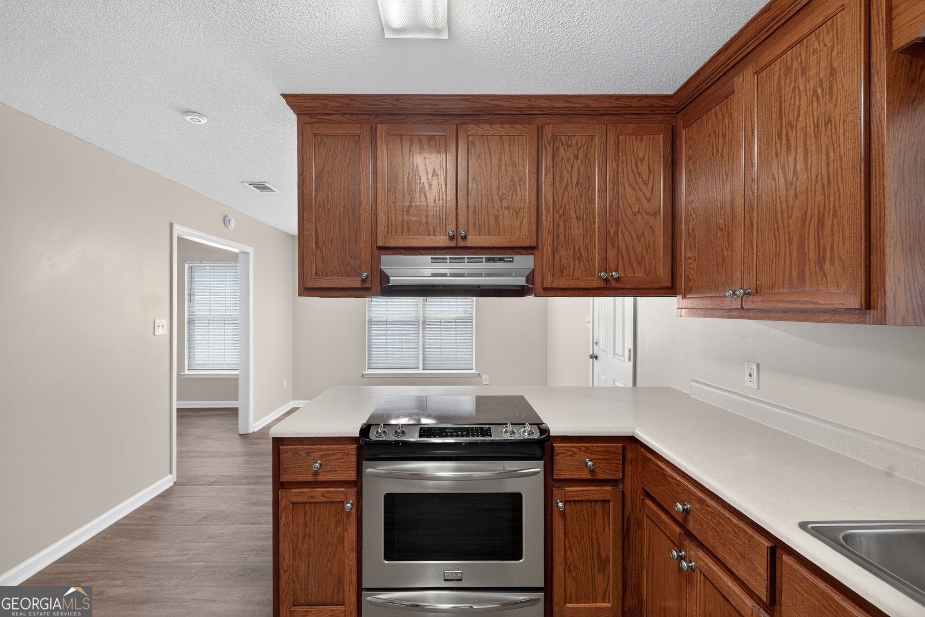 1627 Fresno ST