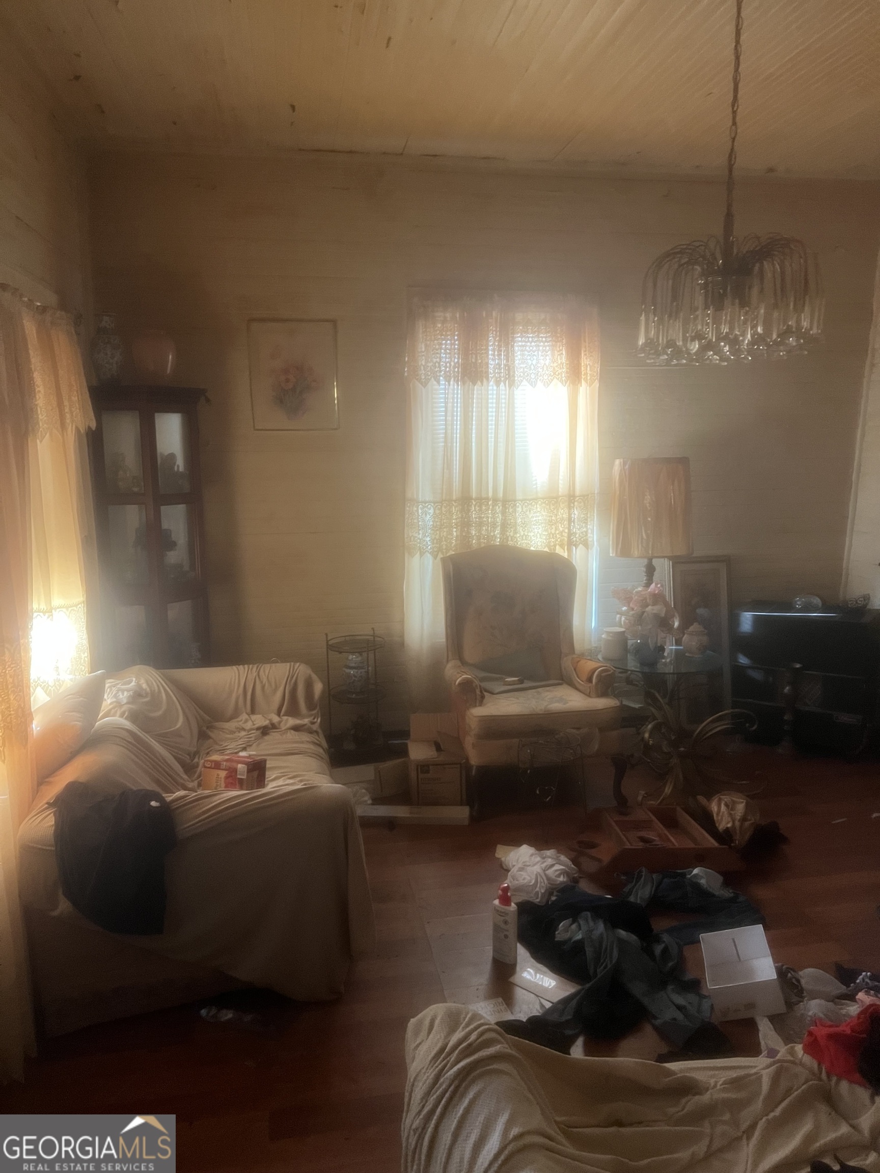 1712 Martin Luther King DR