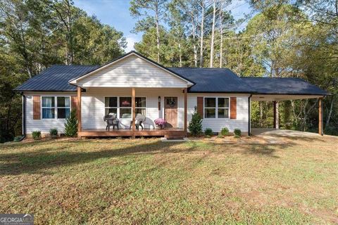 Photo of 145 Grogan Road NE, White, GA 30184 (MLS # 10631092) Photo of 145 Grogan Road NE, White, GA 30184 (MLS # 10631092)
