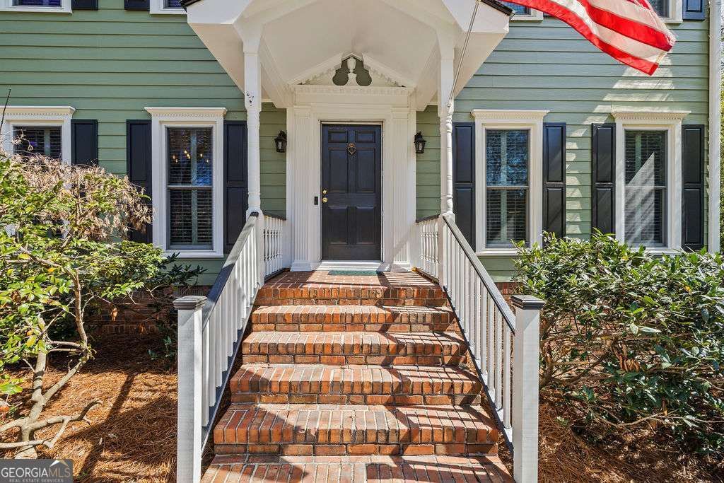Photo of 1932 Trumbull Drive, Dunwoody, GA 30338 (MLS # 10709256)