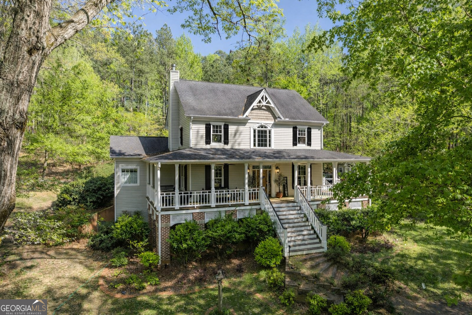 1660A Maple Ridge DR