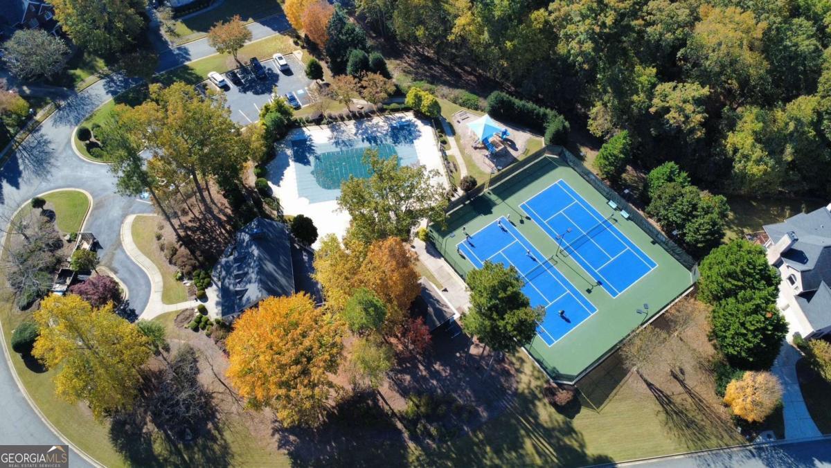 Woodbridge at Hamilton Lake - Residential