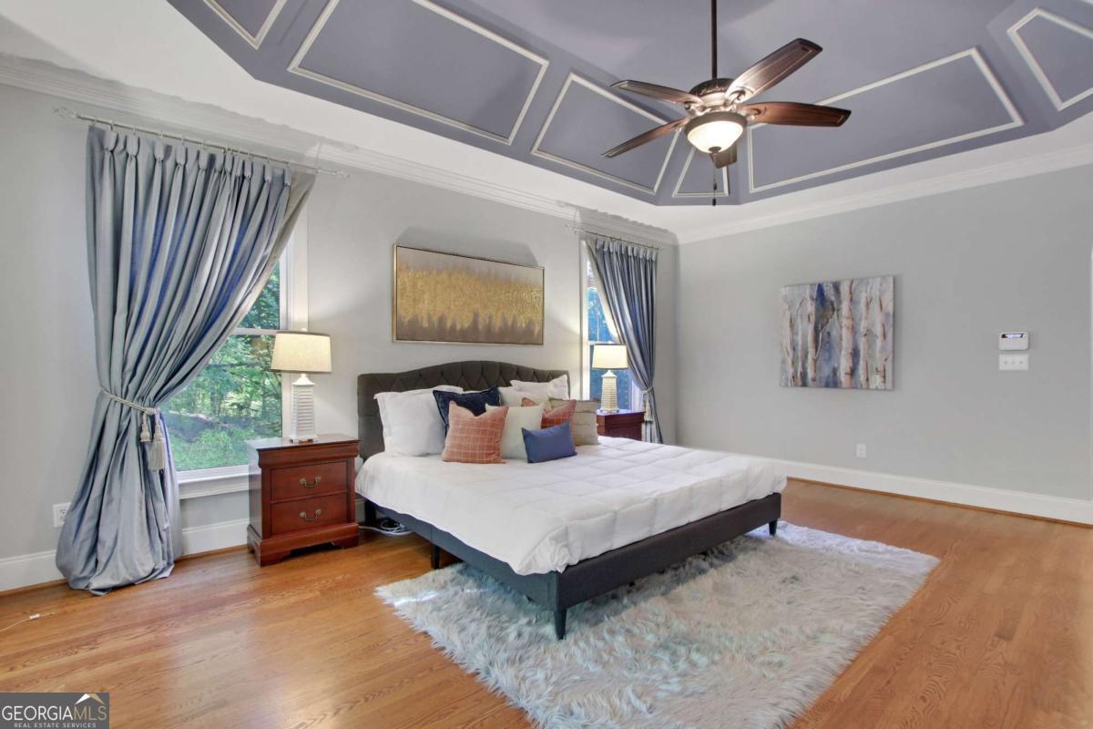 Woodbridge at Hamilton Lake - Residential