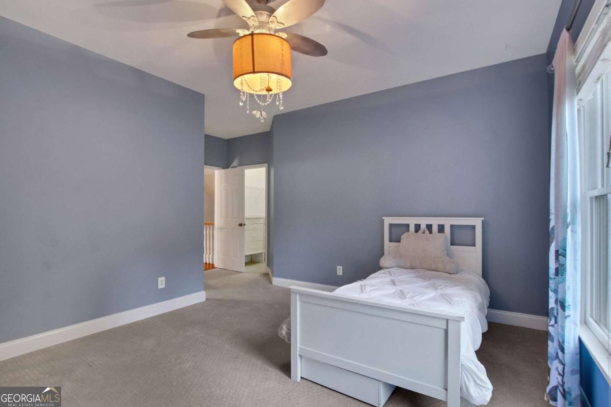 Woodbridge at Hamilton Lake - Residential