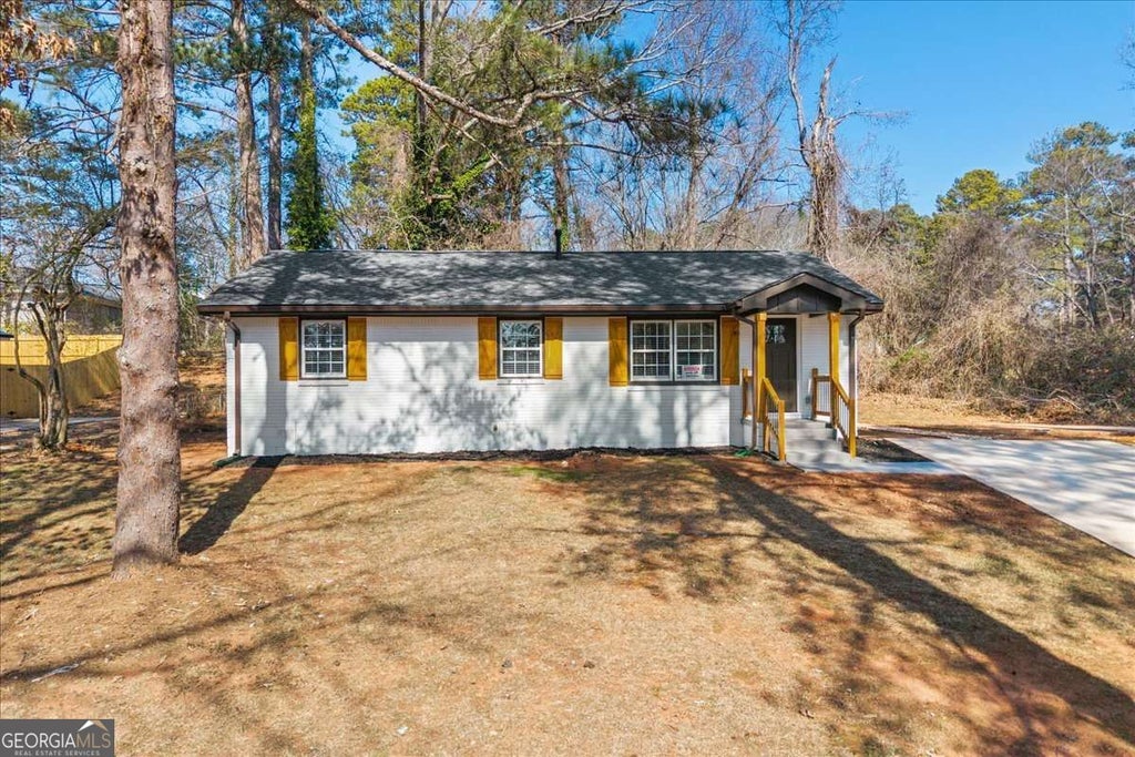 Photo of 3770 Larkspur Terrace, Decatur, GA 30032 (MLS # 10846496)