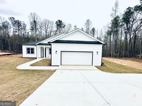 135 Yancey Road, Covington, GA 30014 - #: 10489538