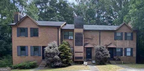 Photo of 5488 Windwood Road, Atlanta, GA 30349 (MLS # 10601891)