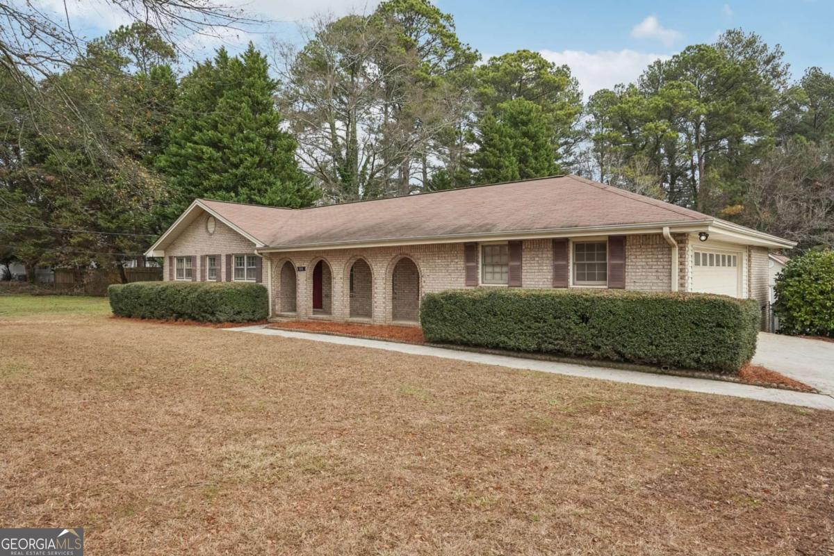 2576 Ashworth Lake RD