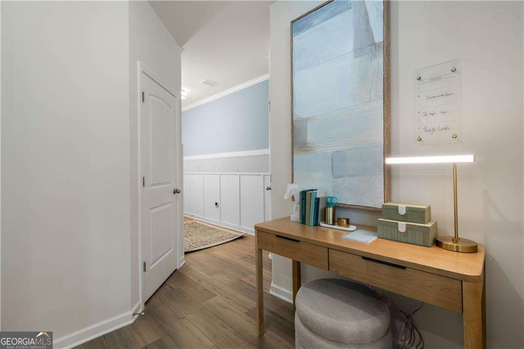 190 Abbotts Crossing CIR