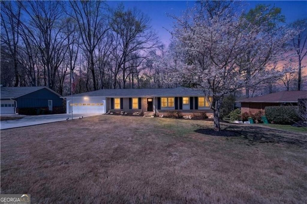 Photo of 3024 Sumac Drive, Peachtree Corners, GA 30360 (MLS # 10717747)