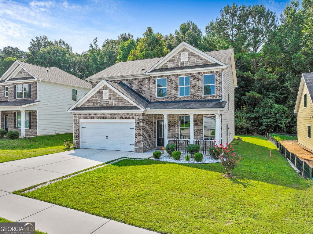 Photo of 137 Hunts Mill Circle, Griffin, GA 30224 (MLS # 10817495)