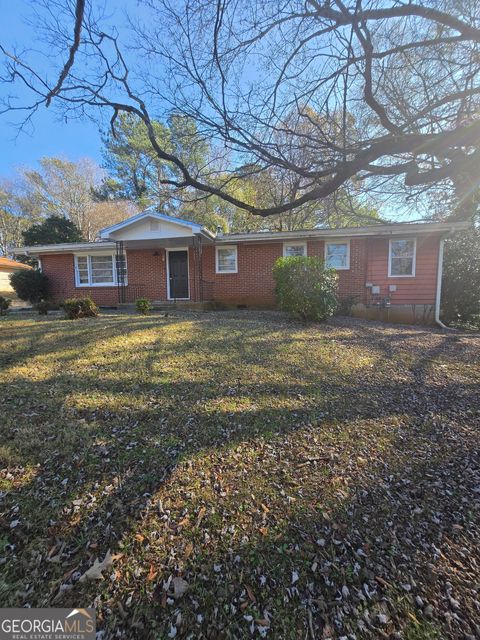 961 Dixie DR Jonesboro GA 30236