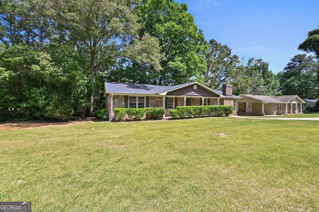 Photo of 2914 Landmark Drive SE, Conyers, GA 30094 (MLS # 10771555)
