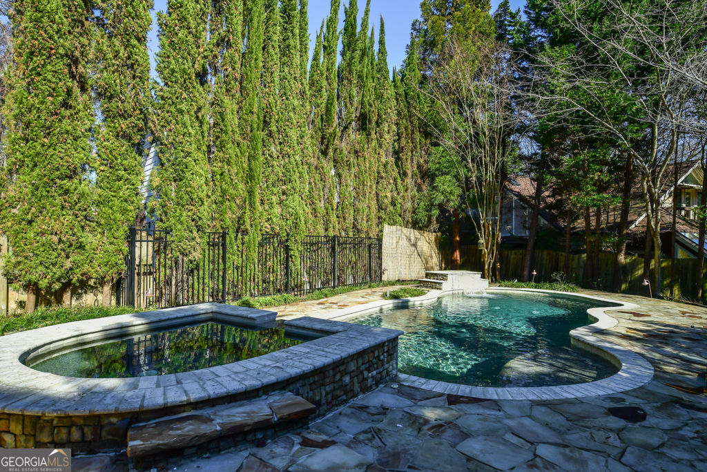 1151 Orme CIR NE