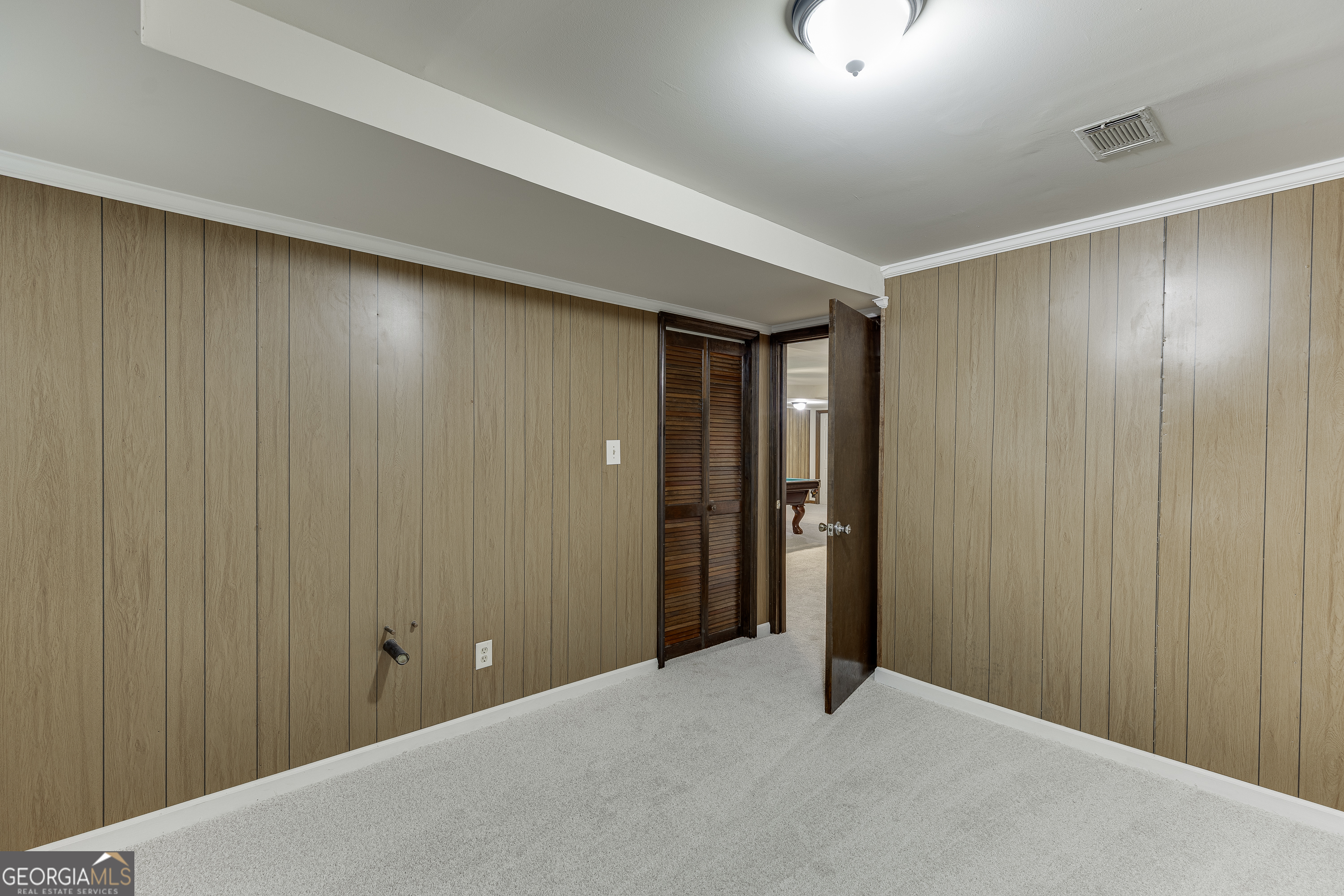 Summit Chase - Residential