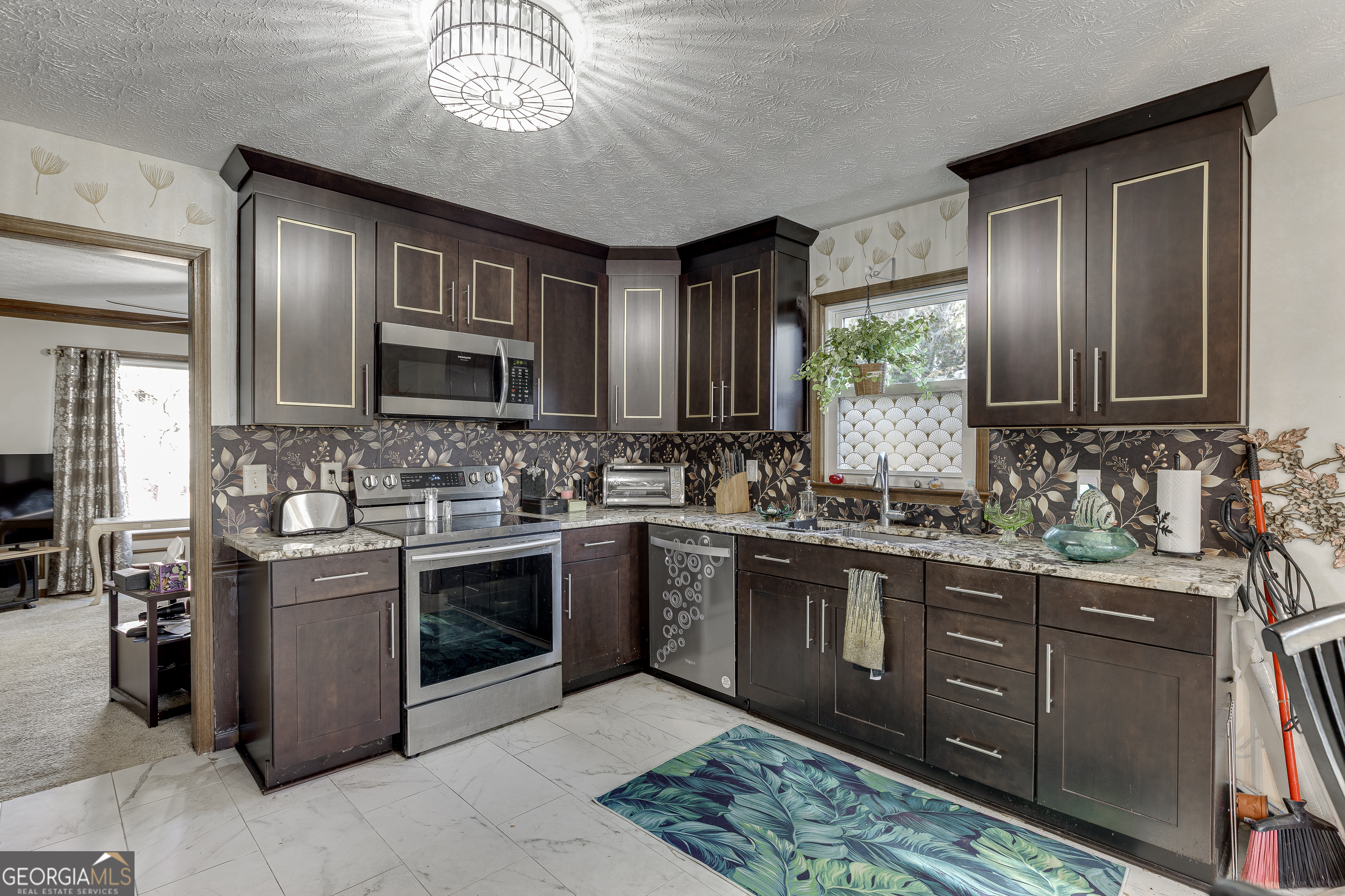 Summit Chase - Residential