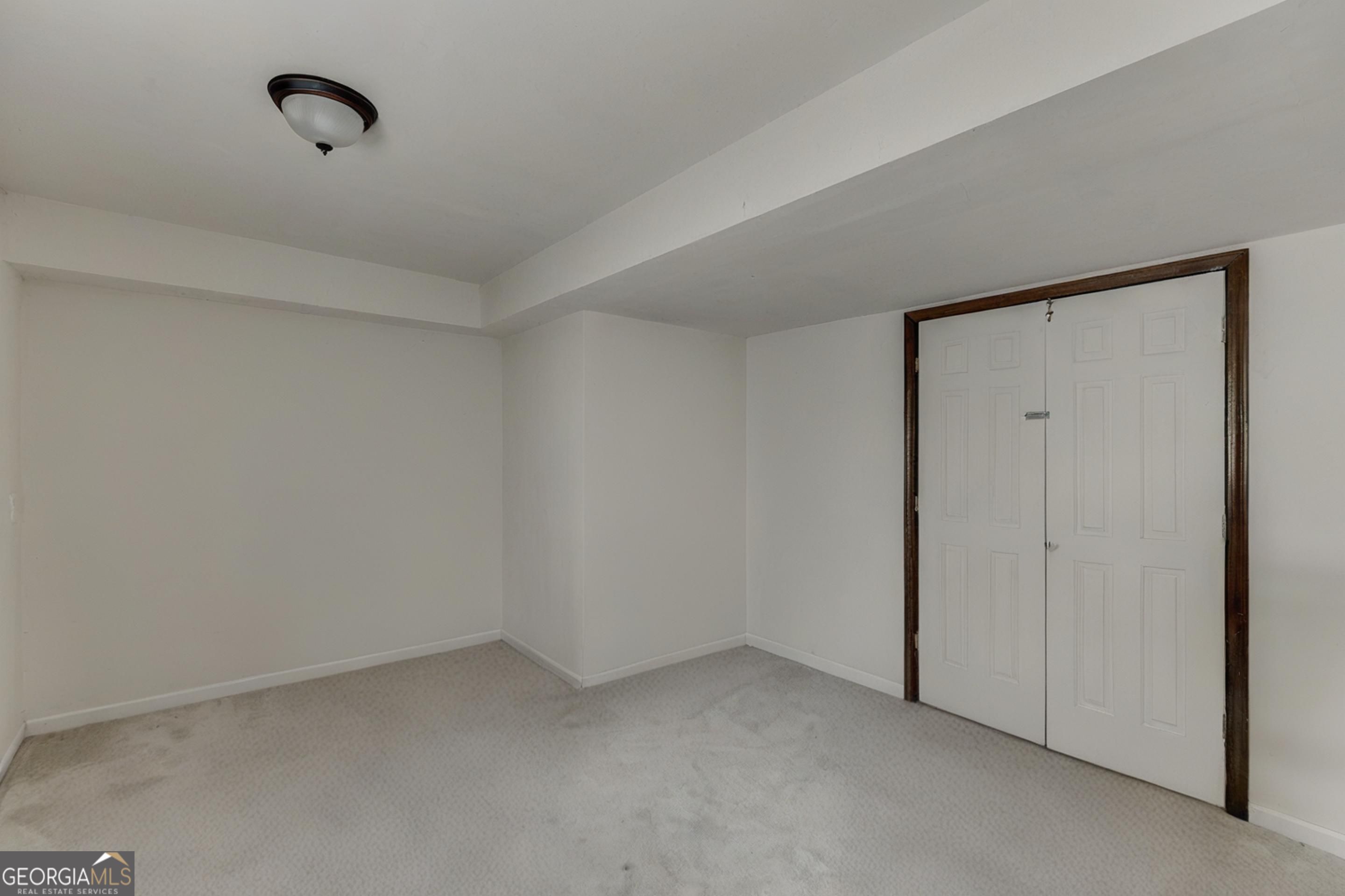 Summit Chase - Residential