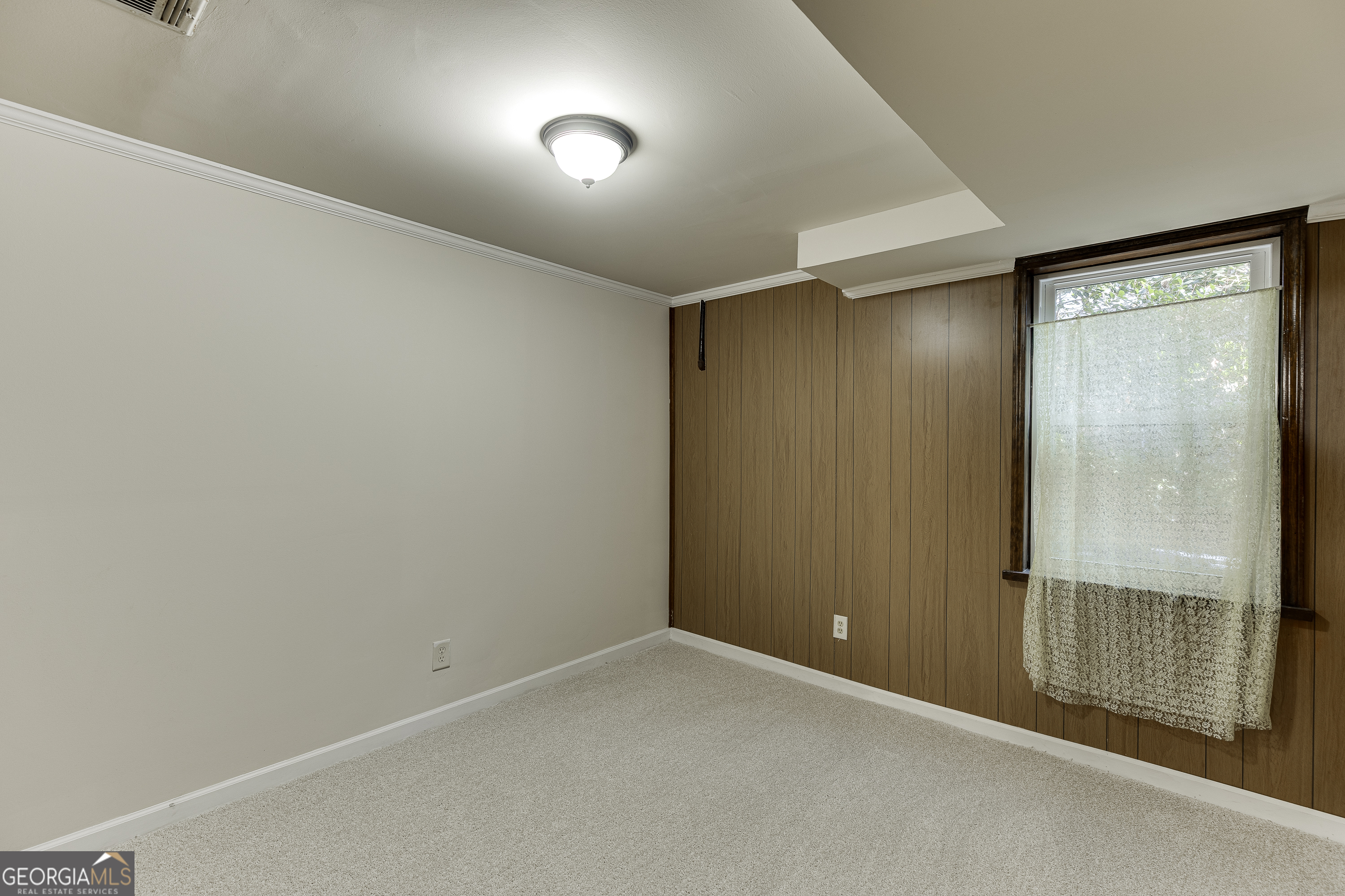 Summit Chase - Residential