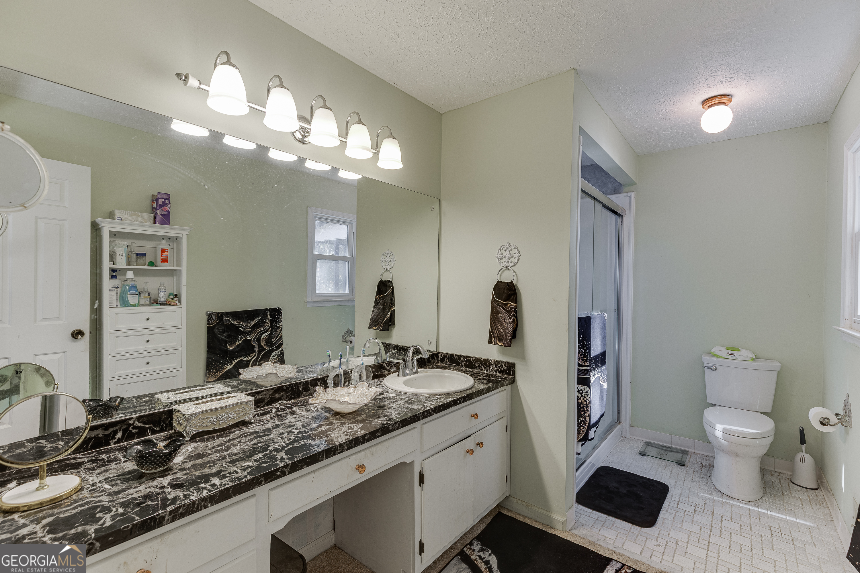 Summit Chase - Residential