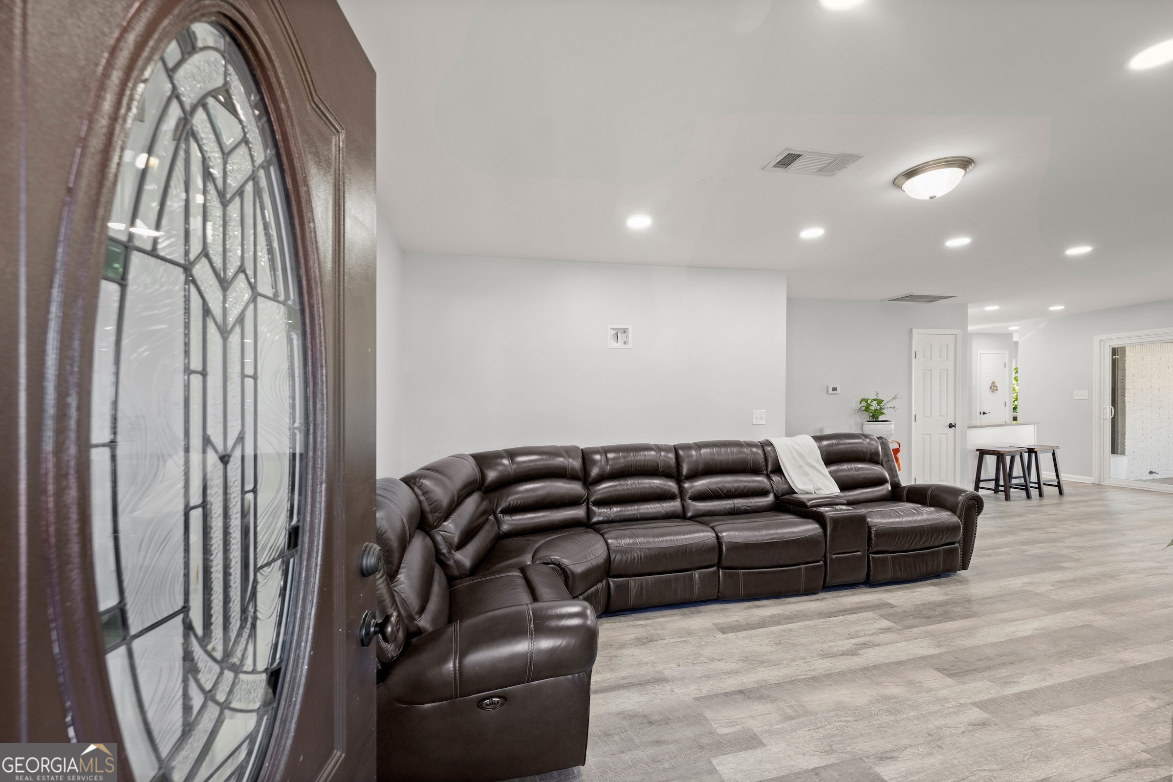 5042 Hopewell RD