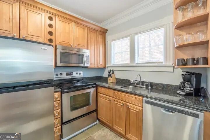 Atlanta, Georgia 30308, United States, 2 Bedrooms Bedrooms, ,1 BathroomBathrooms,Residential,Active,20867