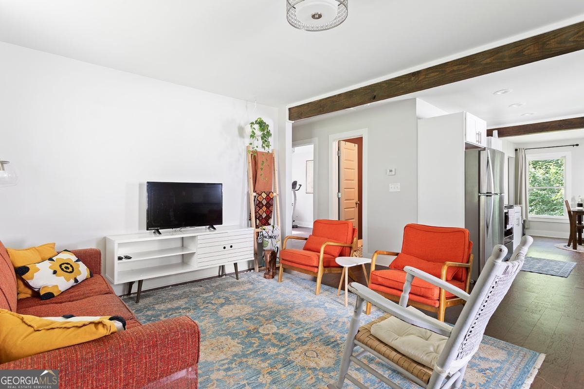 2280 Larchwood RD SW