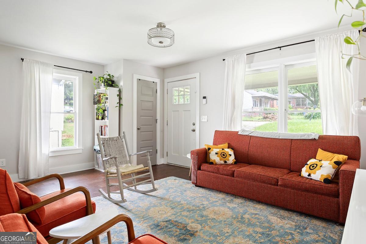 2280 Larchwood RD SW