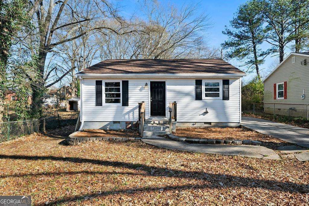 Photo of 110 Lamar Street NW, Rome, GA 30165 (MLS # 10731970)