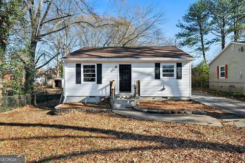 Photo of 110 Lamar Street NW, Rome, GA 30165 (MLS # 10731970)