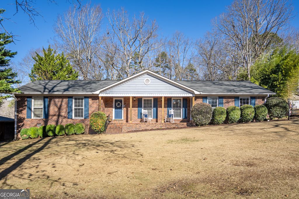 Photo of 8 Timberwood Drive SE, Silver Creek, GA 30173 (MLS # 10673346)