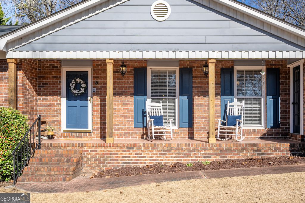 Photo of 8 Timberwood Drive SE, Silver Creek, GA 30173 (MLS # 10673346)