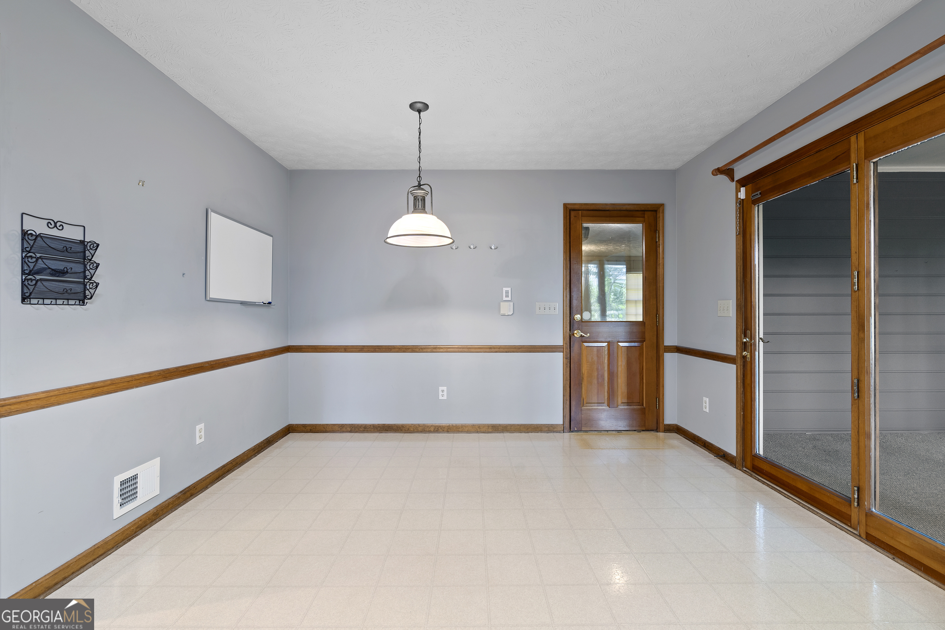 2865 Bryant CT
