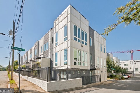 Photo of 707 Banton Drive NW, Atlanta, GA 30318 (MLS # 10871412)