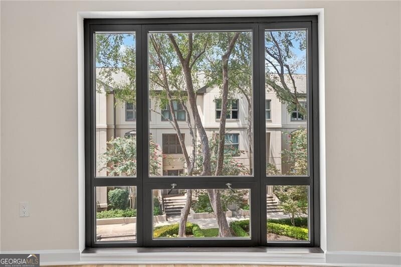 3475 Oak Valley RD NE 250