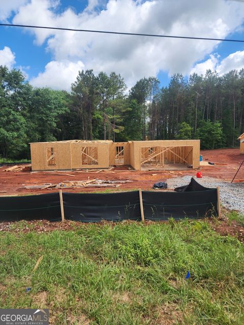 206 Airport RD 11 Canon GA 30520