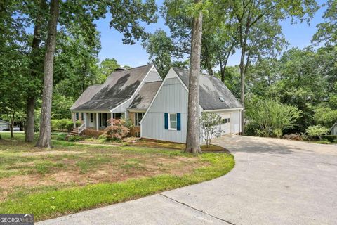 5622 Williamsburg DR Norcross GA 30093