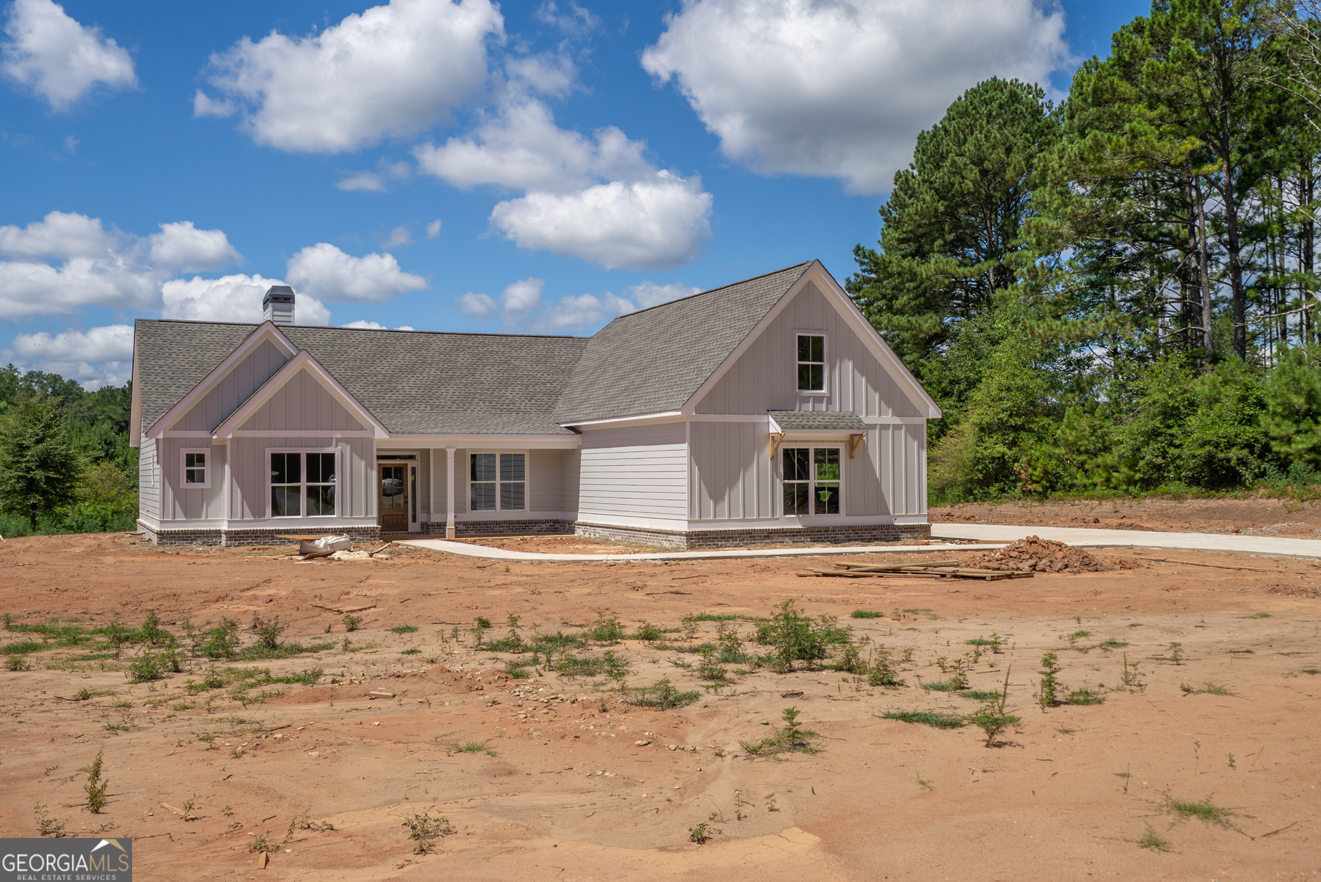 339 Woodfin WAY