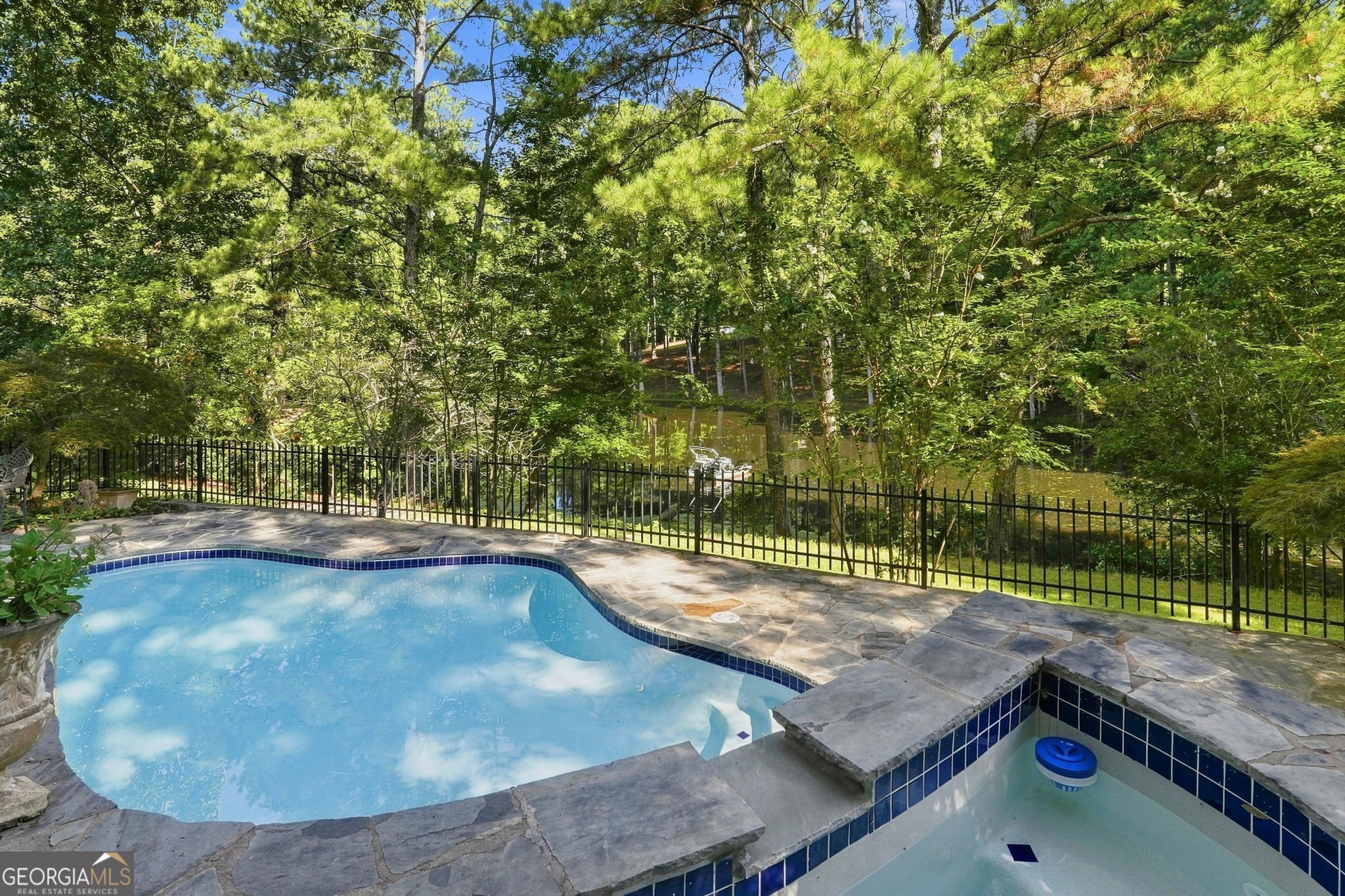 2040 Shallowford Park MNR